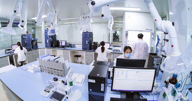 走在前開新局 | '三個十大'見行動⑧ '十強產業'看煙臺——新興能源技術研發